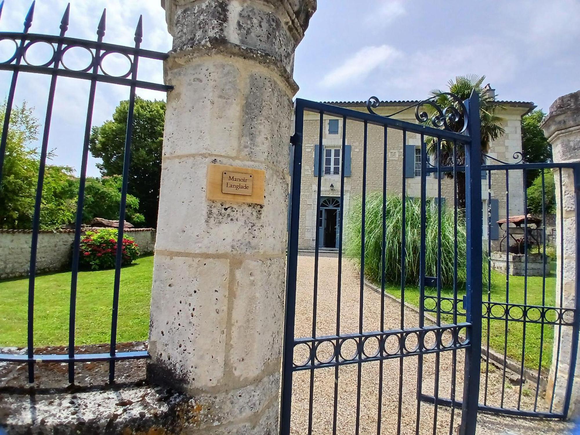 Langlade Estate Villa Montboyer Exterior foto