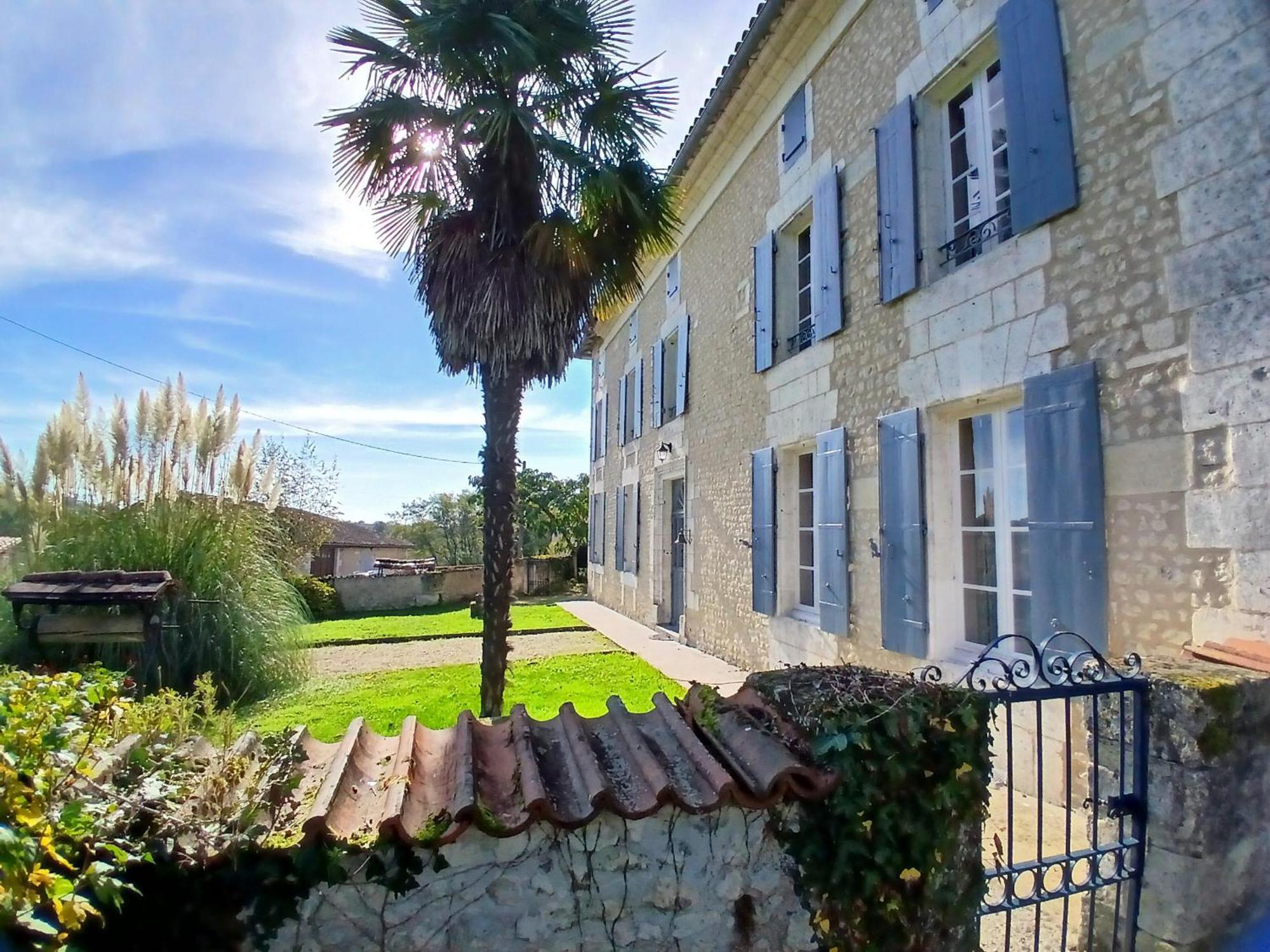 Langlade Estate Villa Montboyer Exterior foto